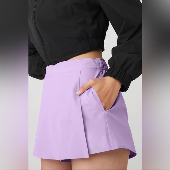 ALO Yoga Women's Skort - Picture 1 of 4